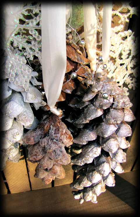 Breathtaking Frosted Pinecone Decor  Pine cone decorations, Pine cone  crafts, Winter wonderland party