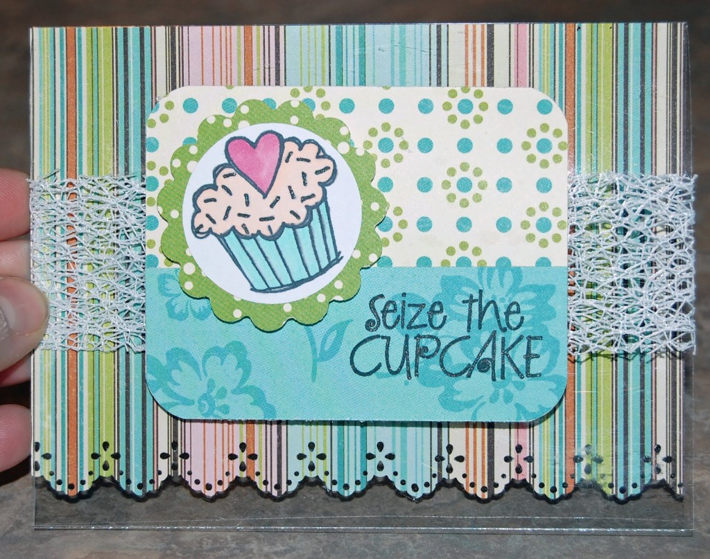 MandieCupcakeCard01