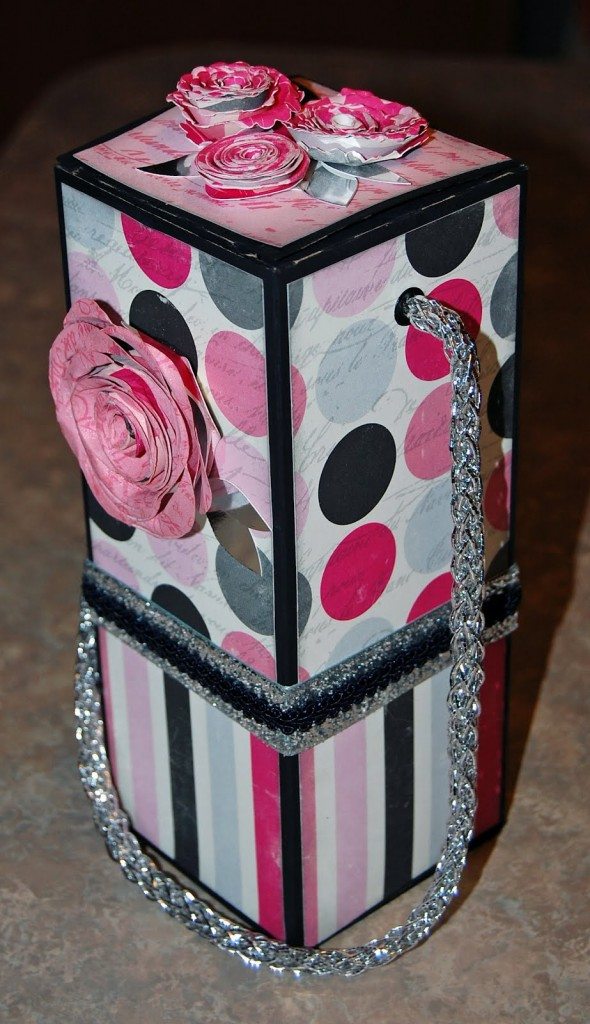 Make Your Own: Valentine Gift Box - Online Ribbon - May Arts Ribbon