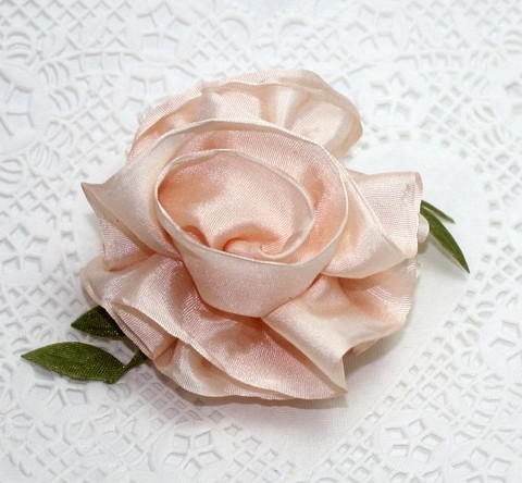 Make Your Own Silk Ribbon Roses - Online Ribbon - May Arts Ribbon