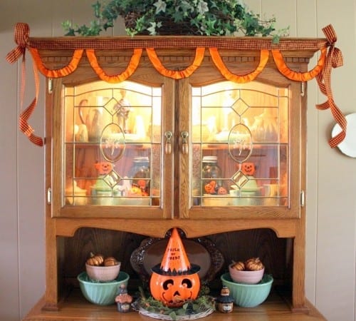 Shellye McDaniel Halloween Hop Bunting1