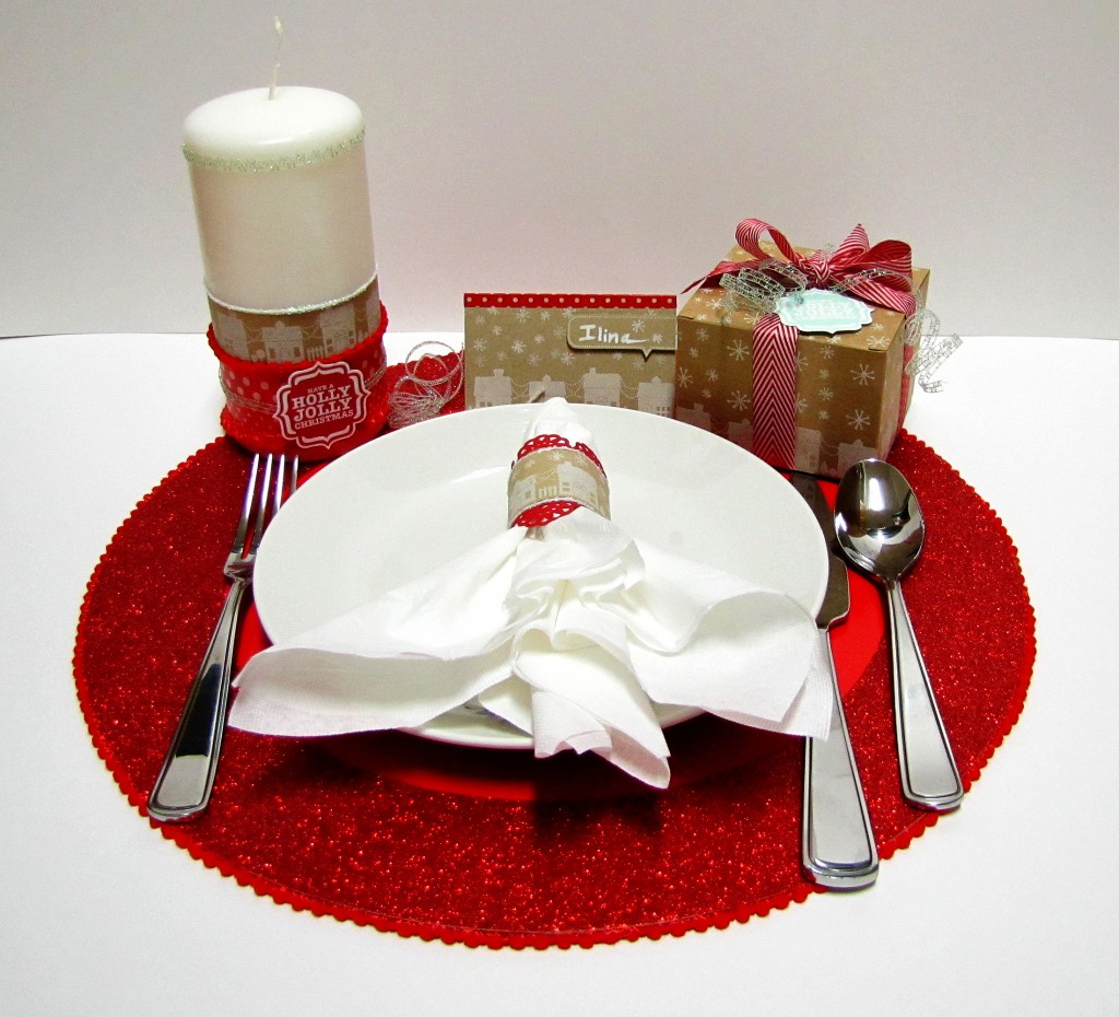 Christmas Table Setting