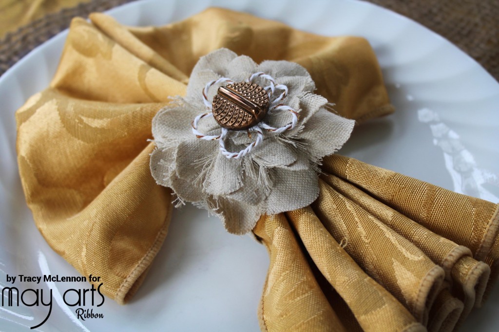 Thanksgiving Tablescape Idea - Easy DIY Napkin Rings