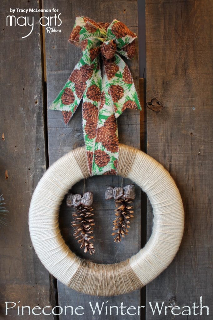 Make a Winter Pinecone Wreath