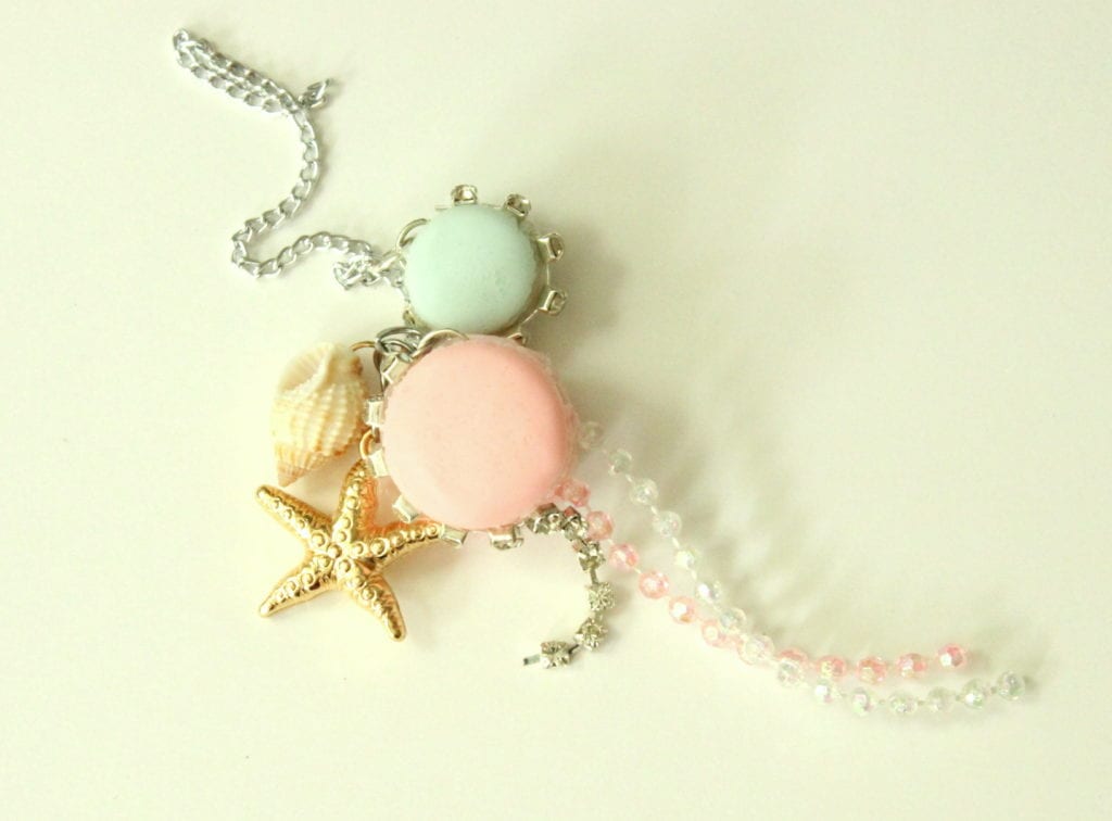 How To: Resin Macaroon Charms