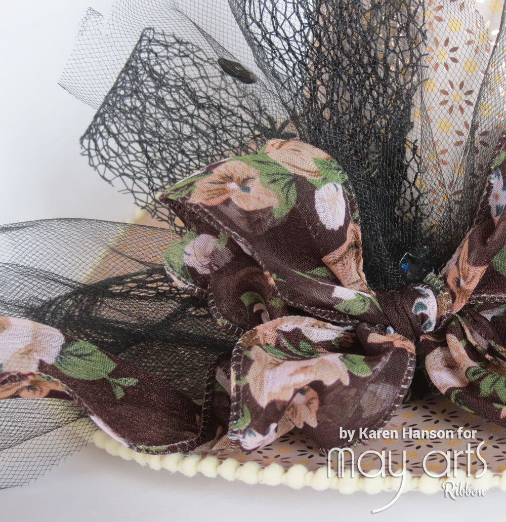 witches-hat-floral