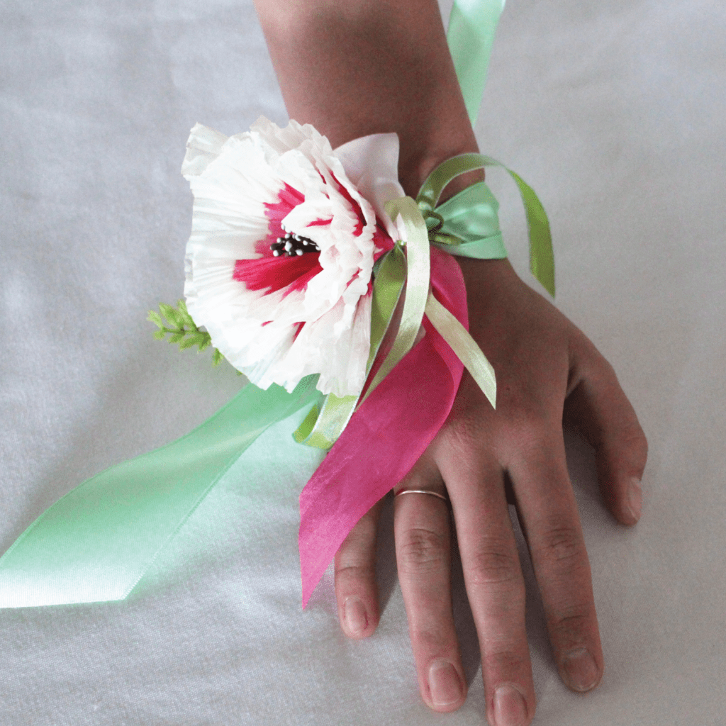 Make Your Own Mother's Day Wrist Corsage - Online Ribbon