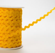 Essentials By Leisure Arts Ric Rac 1/2 4 yards Yellow - rick rack trim for  sewing - wavy ric rac trim for sewing and crafts - ric rac ribbon - rick