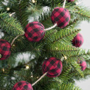 Buffalo Plaid Ribbon DIY Ornament Christmas Decor Idea