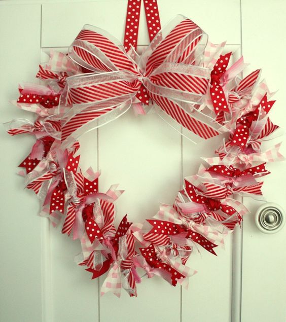 DIY Valentine's Day Wreath With Ribbon 