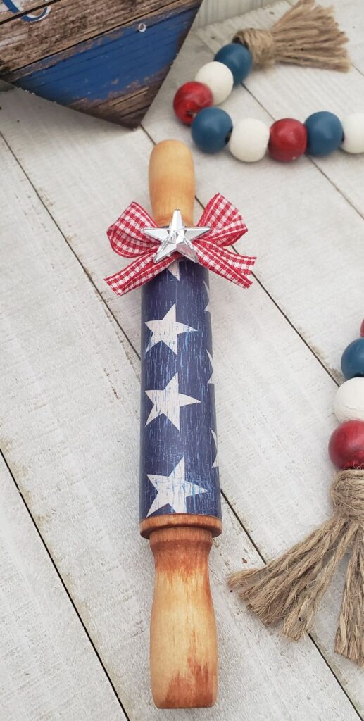 American Flag Themed Rolling Pin DIY